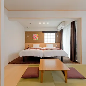 M's Higashiyama Pensión